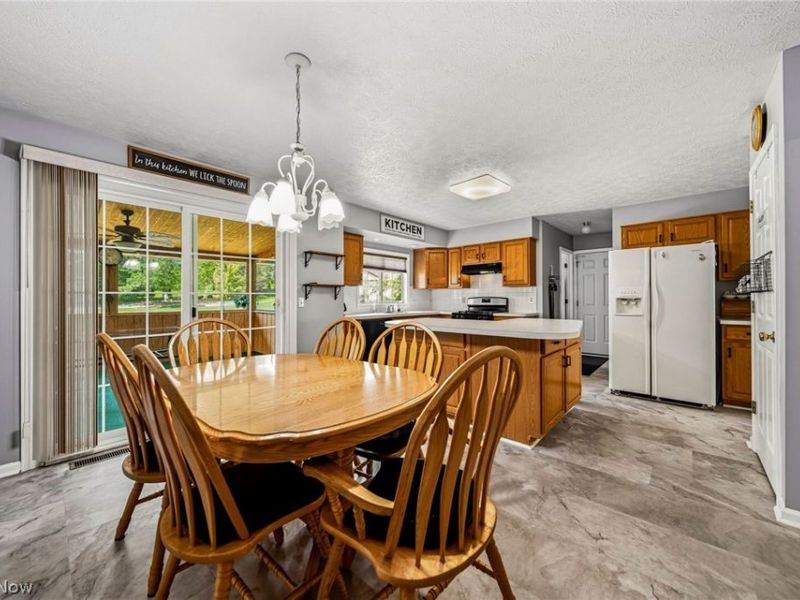 2121 Laurel Lane, Streetsboro, OH 44241 Photo 10
