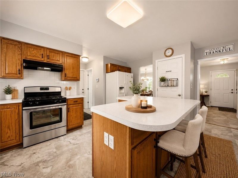 2121 Laurel Lane, Streetsboro, OH 44241 Photo 4