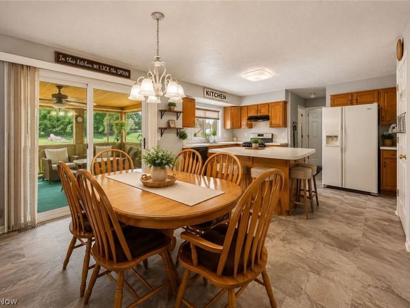 2121 Laurel Lane, Streetsboro, OH 44241 Photo 6