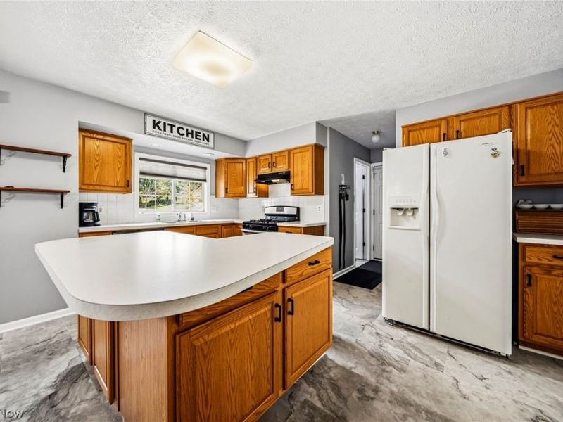 2121 Laurel Lane, Streetsboro, OH 44241 Photo 8