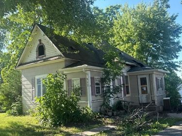 512 Park Avenue, Goodhue, MN 55027