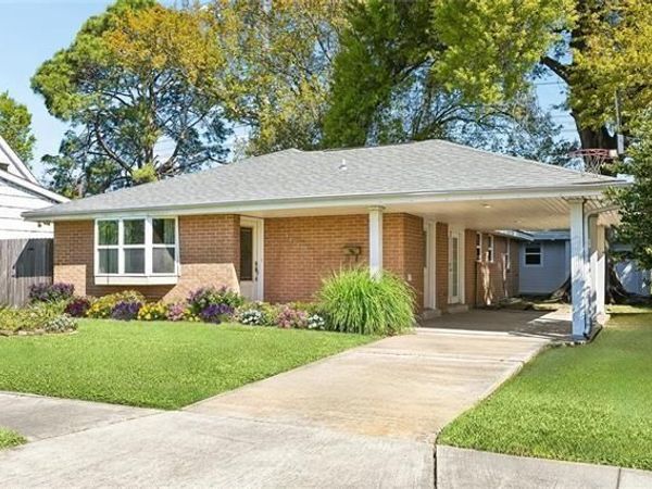 10133 STEPHEN Drive , River Ridge, LA 70123