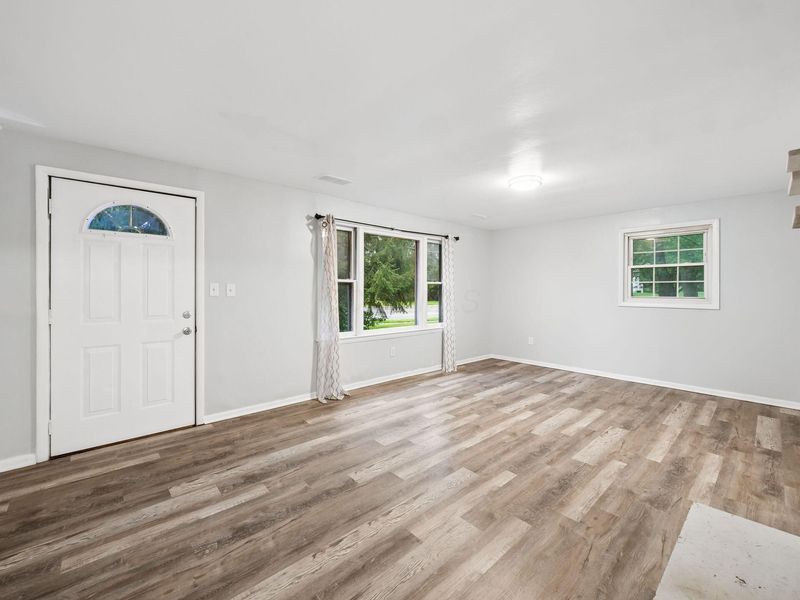 1202 E Walnut Street, Westerville, OH 43081 Photo 3