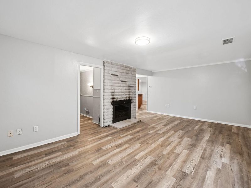 1202 E Walnut Street, Westerville, OH 43081 Photo 4