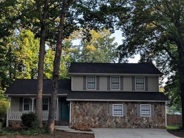 102 Jennifer Lane , Mcdonough, GA 30253