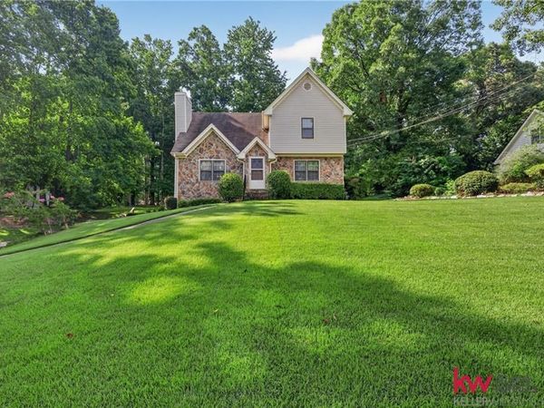 981 Thousand Oaks Drive, Lawrenceville, GA 30043