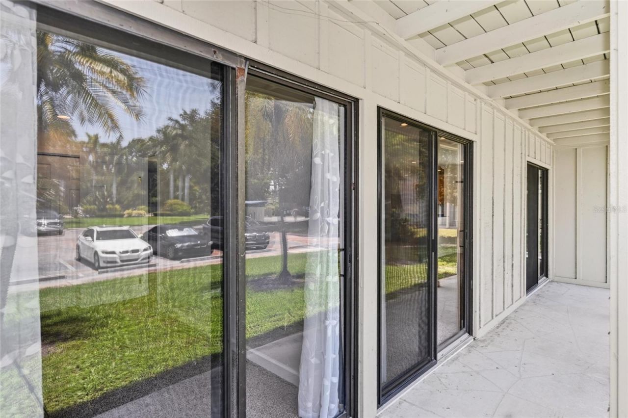 2220 Bahia Vista Street , Unit G4, Sarasota, FL 34239 Photo