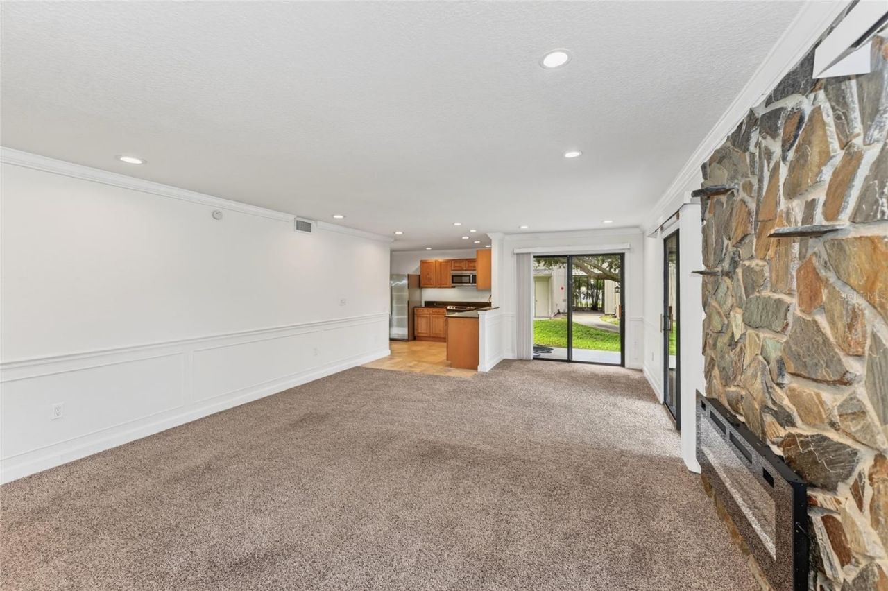 2220 Bahia Vista Street , Unit G4, Sarasota, FL 34239 Photo