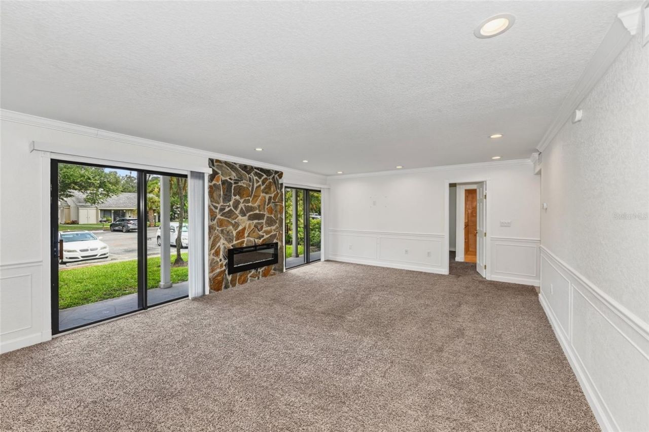 2220 Bahia Vista Street , Unit G4, Sarasota, FL 34239 Photo