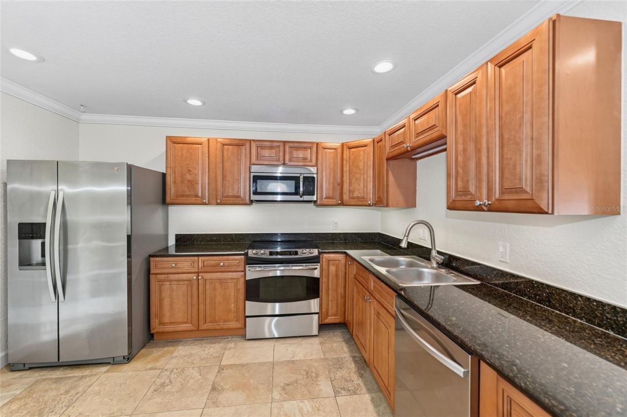 2220 Bahia Vista Street , Unit G4, Sarasota, FL 34239 Photo