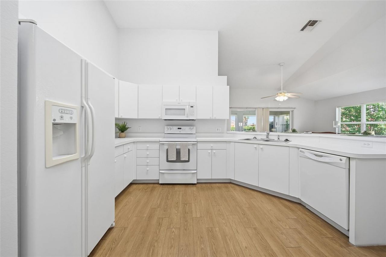 3007 Live Oak Lane , Unit 34, Palmetto, FL 34221 Photo