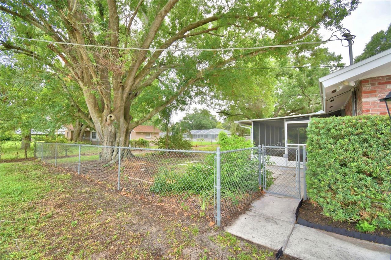 1212 Lynn Avenue, Auburndale, FL 33823 Photo