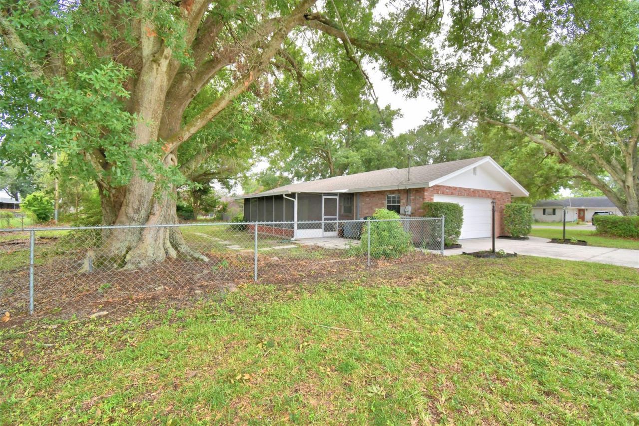 1212 Lynn Avenue, Auburndale, FL 33823 Photo