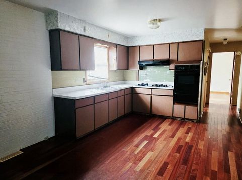 Main Photo