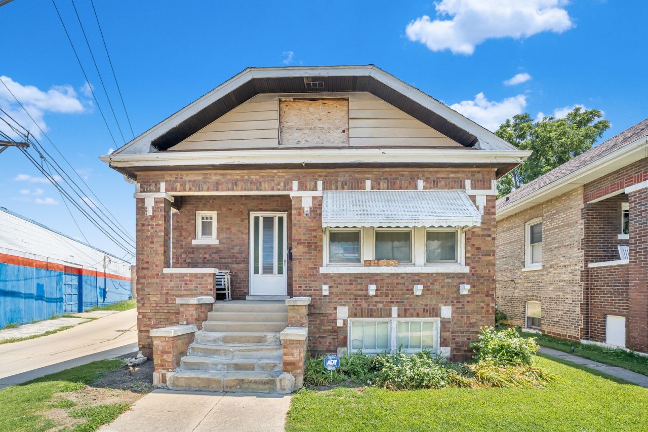 3425 Elmwood Avenue , Berwyn, IL 60402