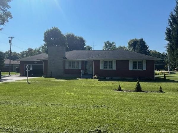 137 Woodland Drive, Eaton, OH 45320