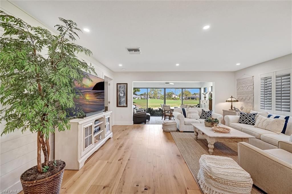 535 Augusta Blvd , Unit 4, Naples, FL 34113 Photo