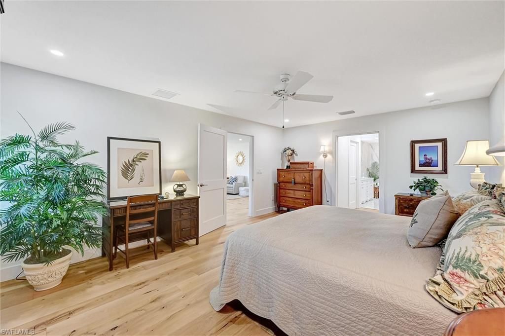 535 Augusta Blvd , Unit 4, Naples, FL 34113 Photo