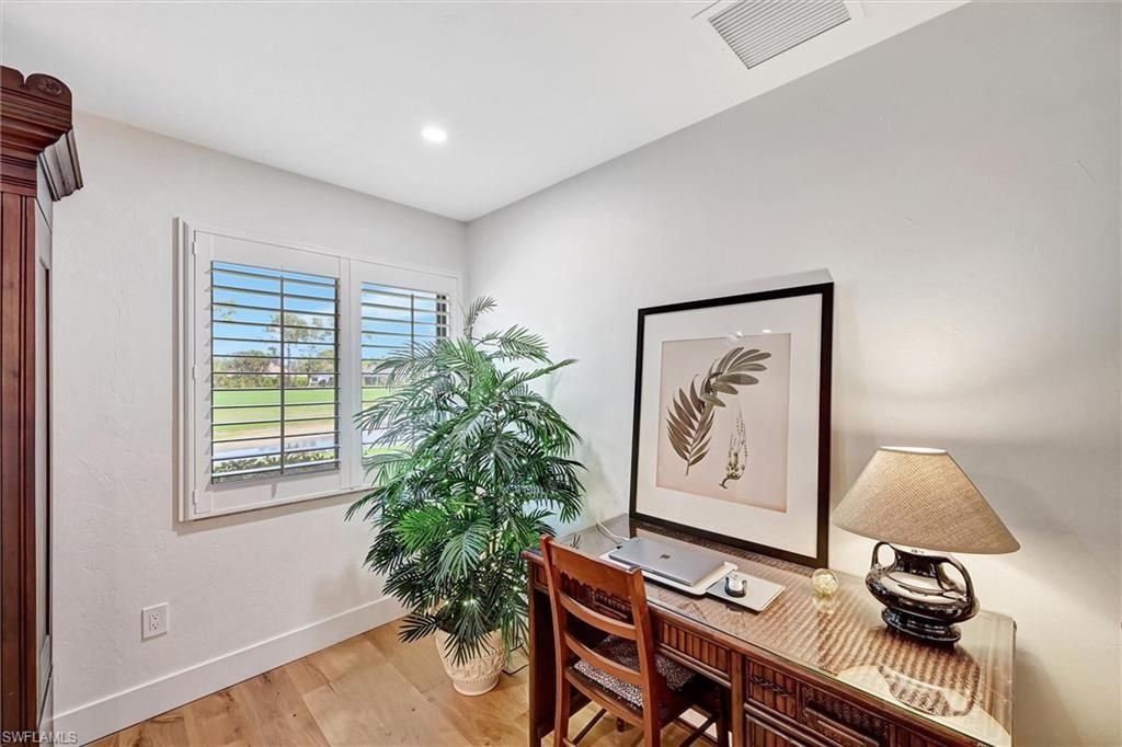 535 Augusta Blvd , Unit 4, Naples, FL 34113 Photo