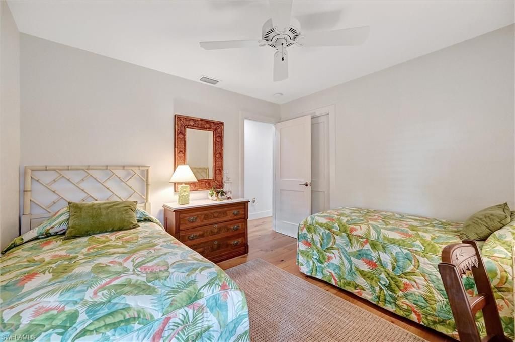 535 Augusta Blvd , Unit 4, Naples, FL 34113 Photo