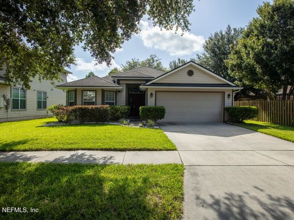 8123 NW 51ST Drive, Gainesville, FL 32653