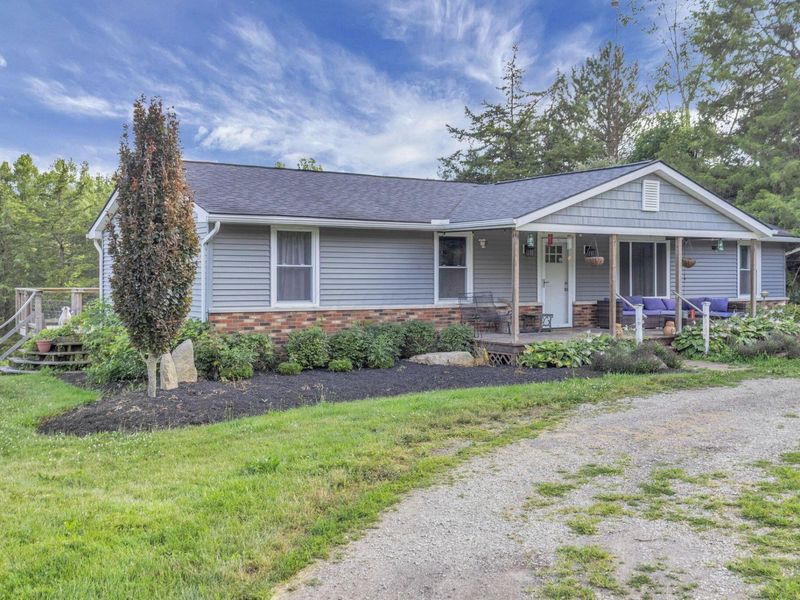 6455 London Groveport Road, Grove City, OH 43123 Photo 2