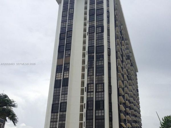 1901 Brickell Ave , Unit B504, Miami, FL 33129