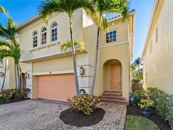 3110 NE 210th Ter , Aventura, FL 33180