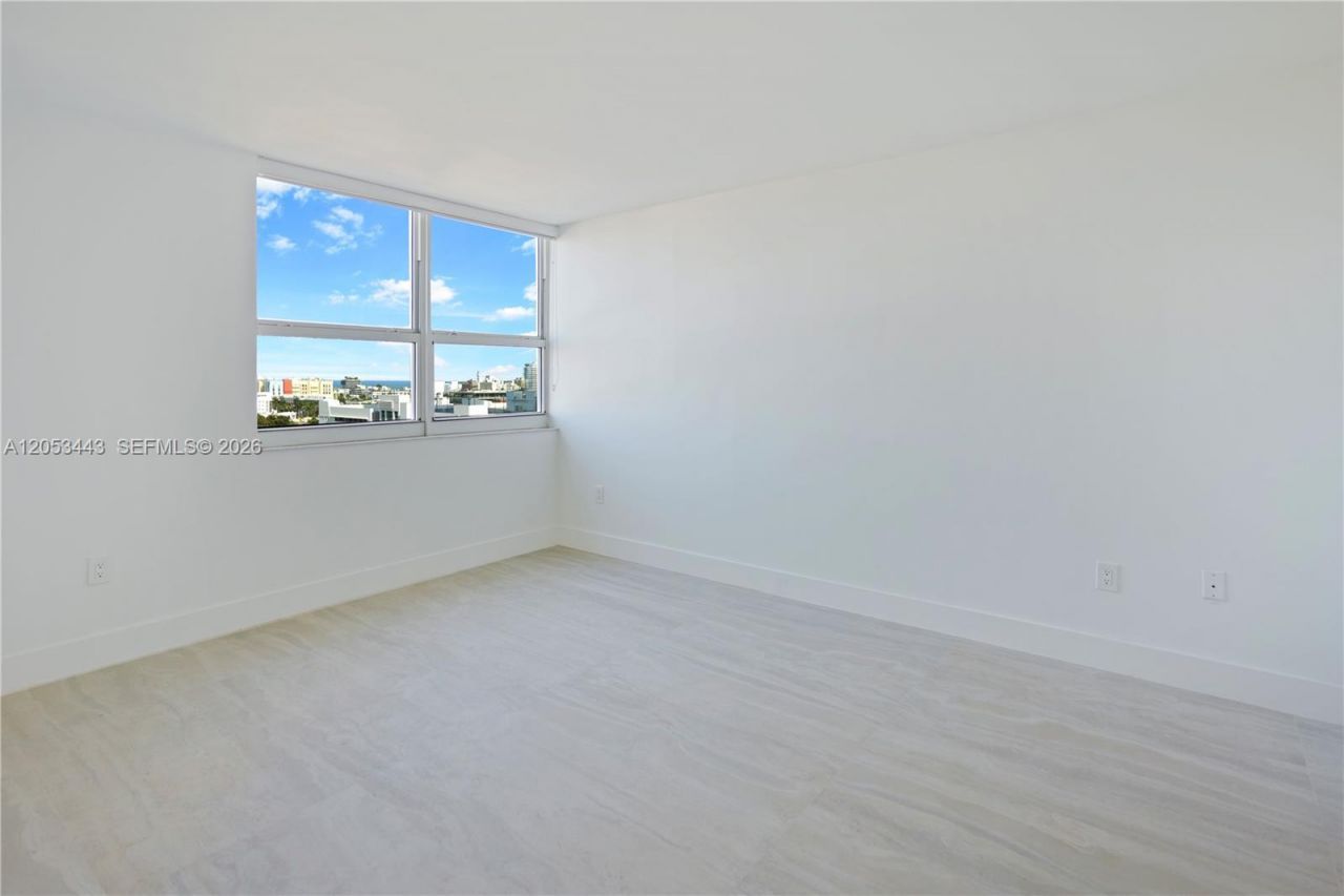 650 West Ave , Unit 1404, Miami Beach, FL 33139 Photo