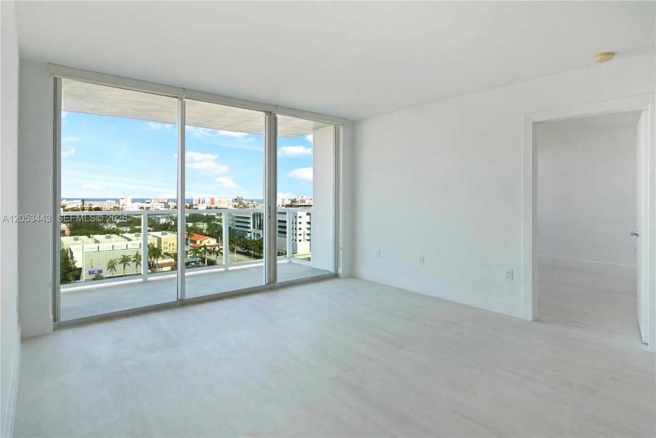 650 West Ave , Unit 1404, Miami Beach, FL 33139 Photo