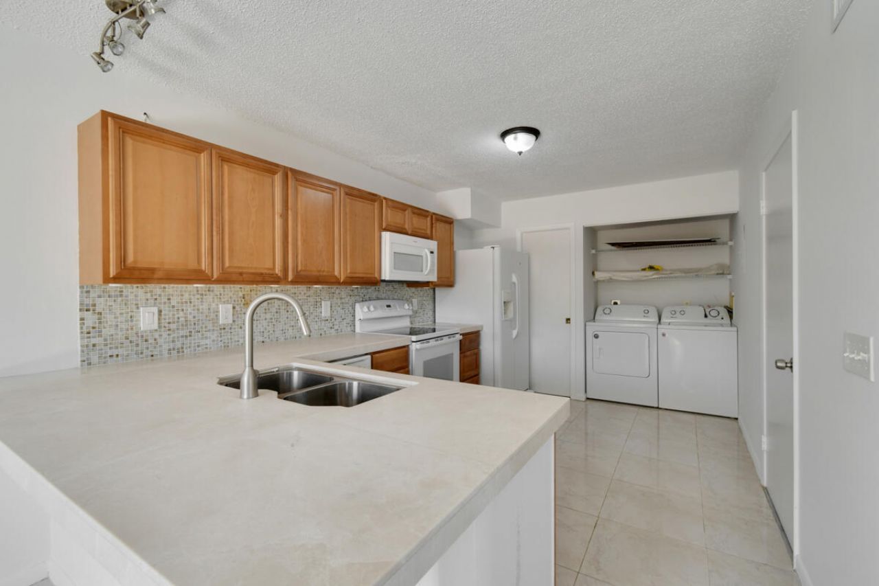 324 Maplecrest Circle, Jupiter, FL 33458 Photo