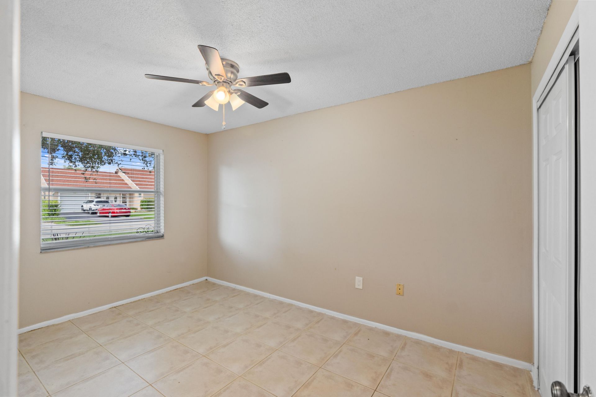 11651 NW 39th Street, Sunrise, FL 33323 Photo