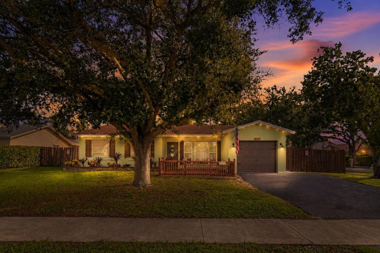 11651 NW 39th Street, Sunrise, FL 33323 Photo