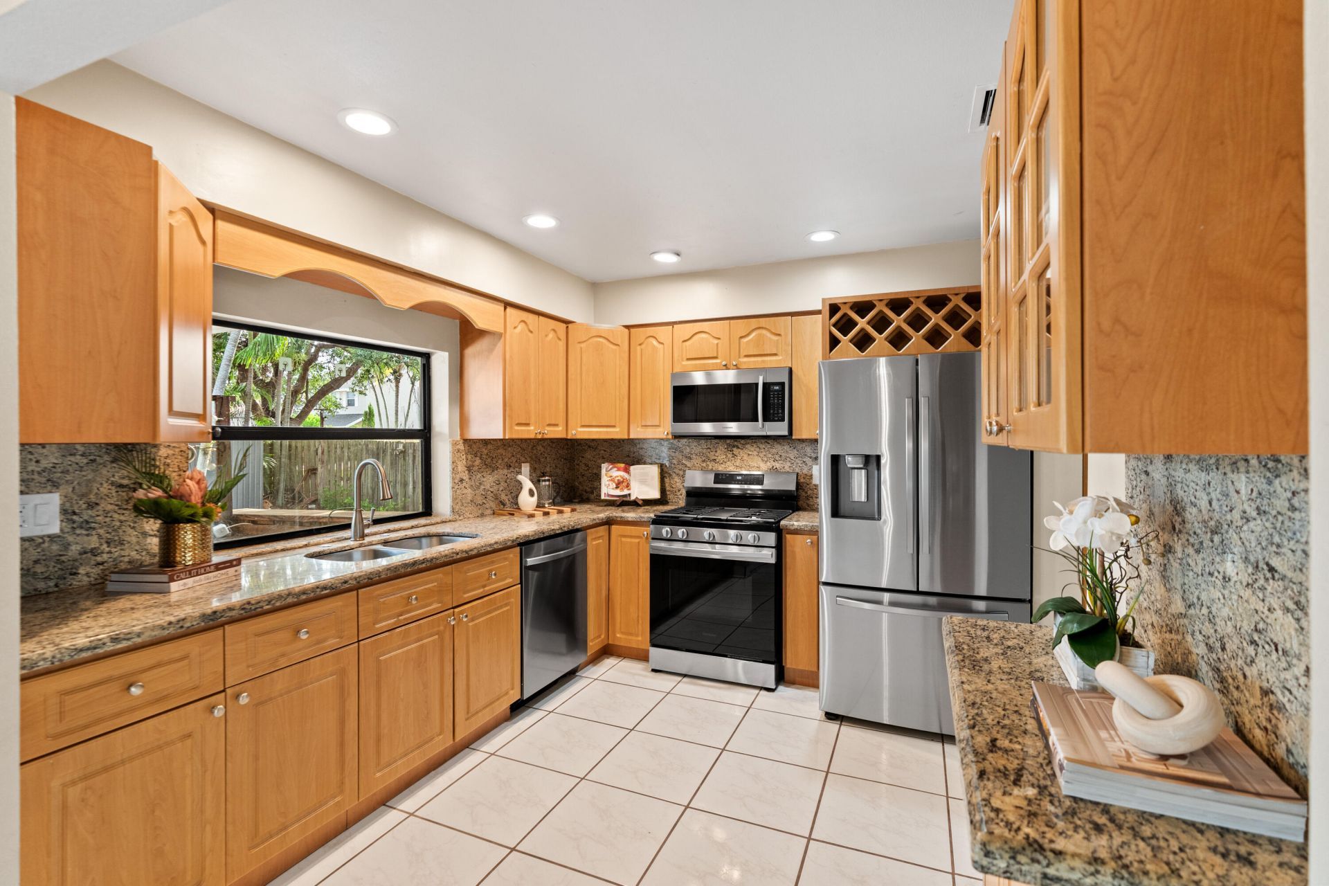 11651 NW 39th Street, Sunrise, FL 33323 Photo