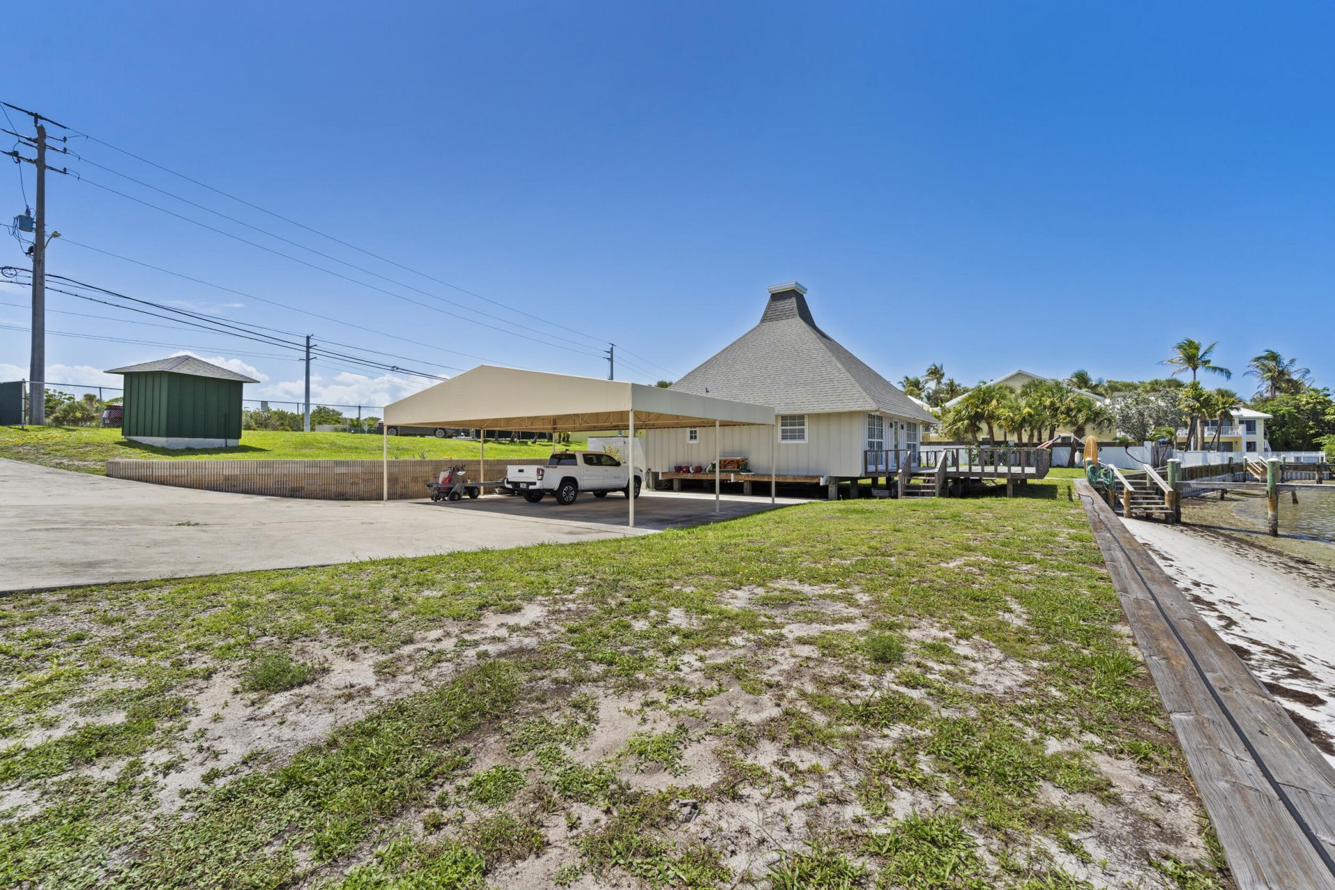 18947 SE Federal Highway, Jupiter, FL 33468 Photo