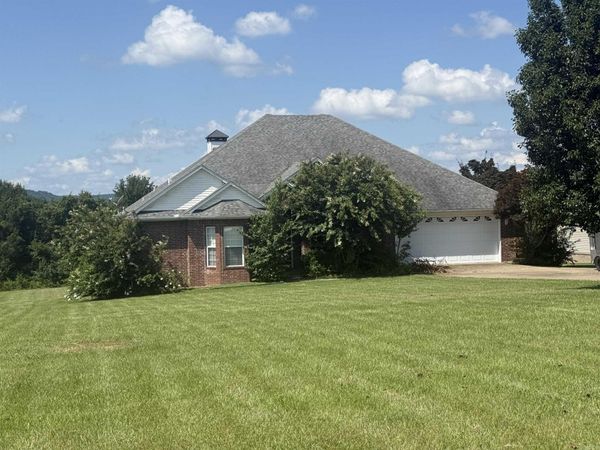 90 Emerald Lane, Greers Ferry, AR 72067
