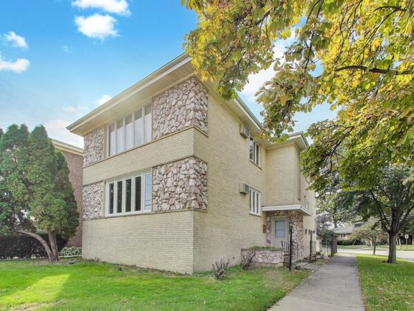 1086 N Northwest Highway , Unit G, Park Ridge, IL 60068