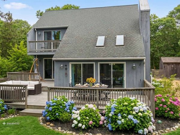 44 Prices Way, Edgartown, MA 02539