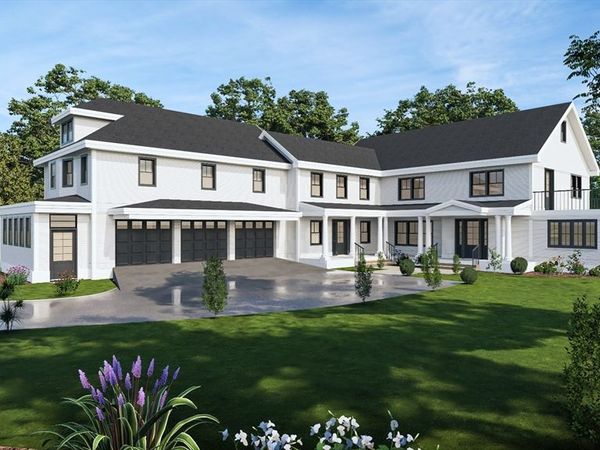 51 Smith St, Wellesley, MA 02482