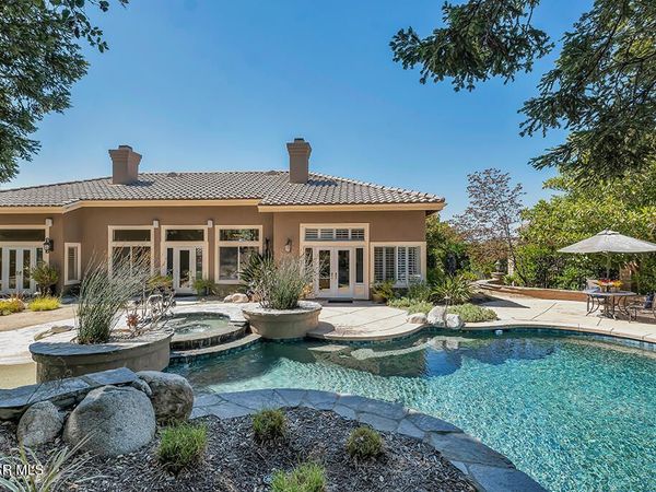1688 Crystal View Circle, Newbury Park, CA 91320