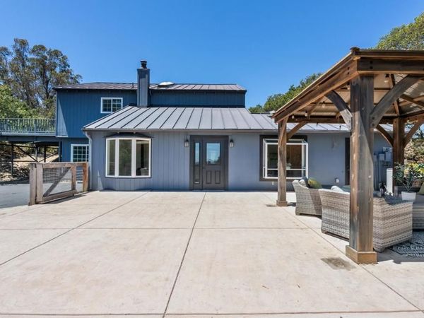 620 Hidden Valley Road, Royal Oaks, CA 95076