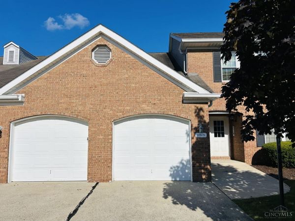 5174 Shoreview Run, Green Twp, OH 45248