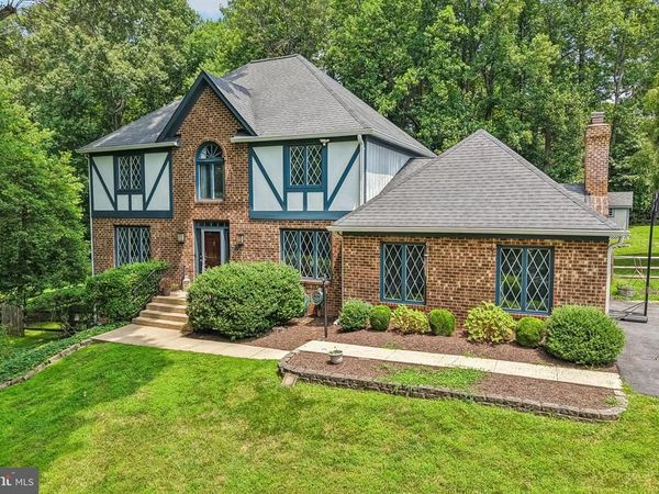 2903 TAJ DRIVE, OAKTON, VA 22124