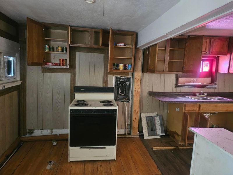 2038 E Hudson Street , Columbus, OH 43211 Photo 11