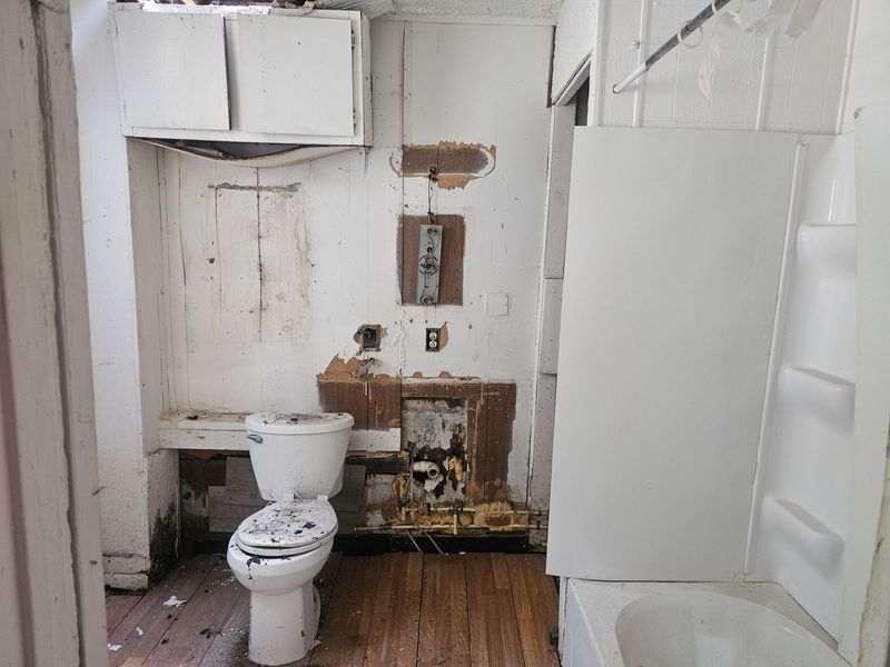 2038 E Hudson Street , Columbus, OH 43211 Photo 8