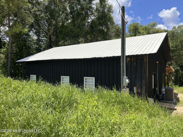 2707 U.s. 49 , Wiggins, MS 39577