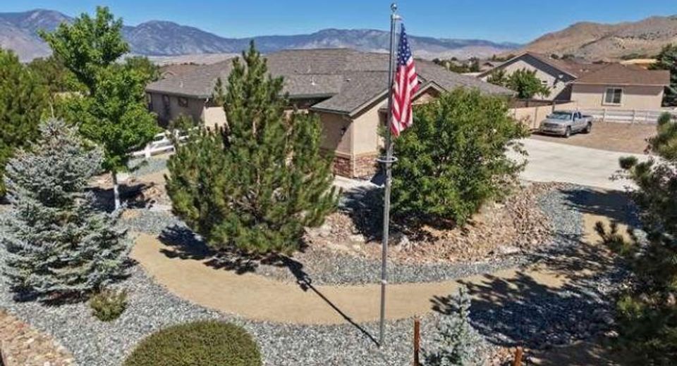 1572 Amber Rose Drive, Minden, NV 89423 Photo