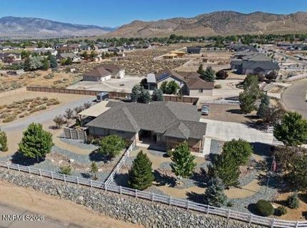 1572 Amber Rose Drive, Minden, NV 89423 Photo