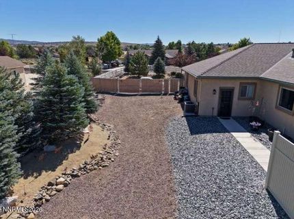 1572 Amber Rose Drive, Minden, NV 89423 Photo