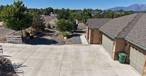 1572 Amber Rose Drive, Minden, NV 89423 Photo